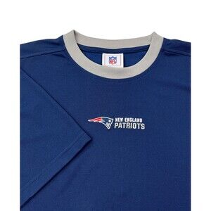 NFL New England Patriots Men's‎ XL XLARGE Embroidered Front Logo Polyester Shirt